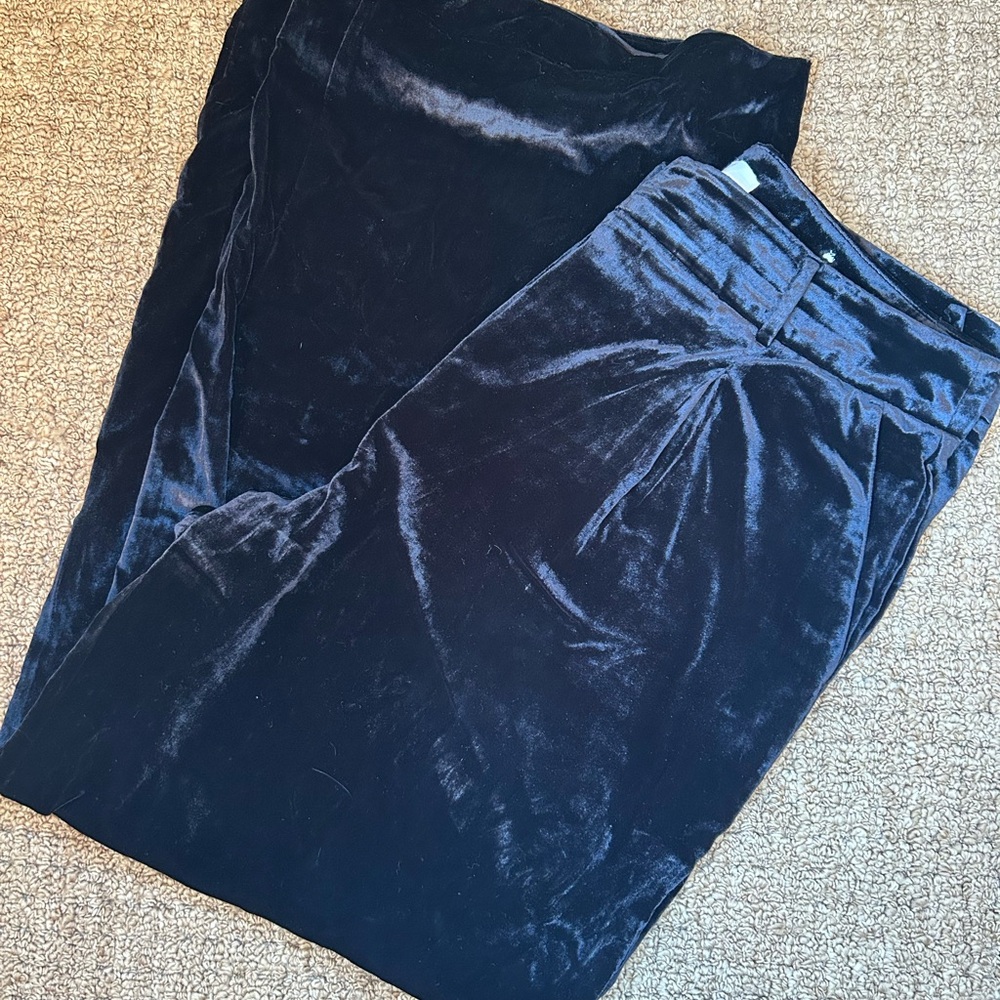 Women BLACK Loft pant size 14
